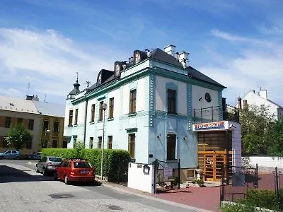 Lafayette 3*